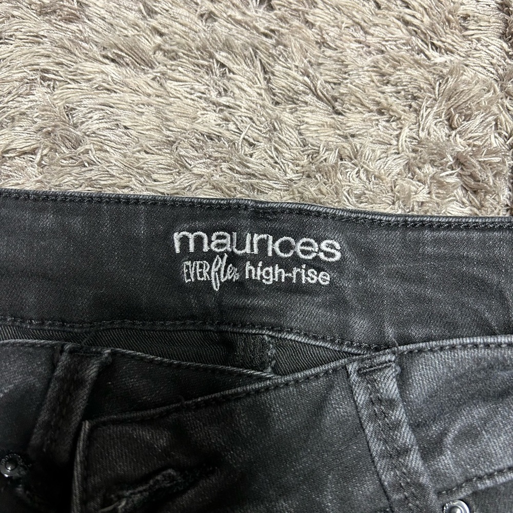 High Rise Jeans - Picture 2 of 3